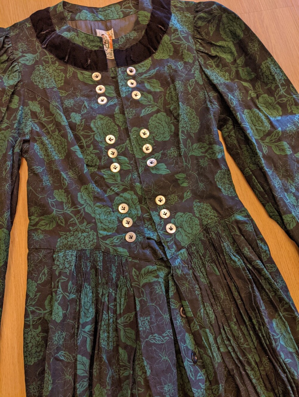 Gössl dress. - Picture 2 of 3